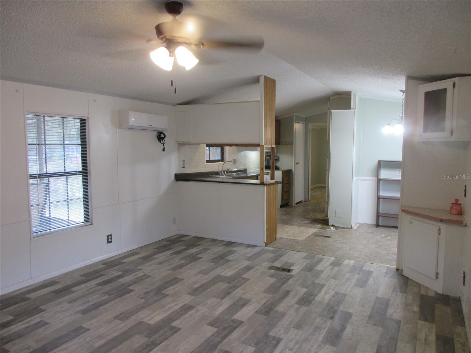 Image 11 of 82 For 18640 22nd Lane