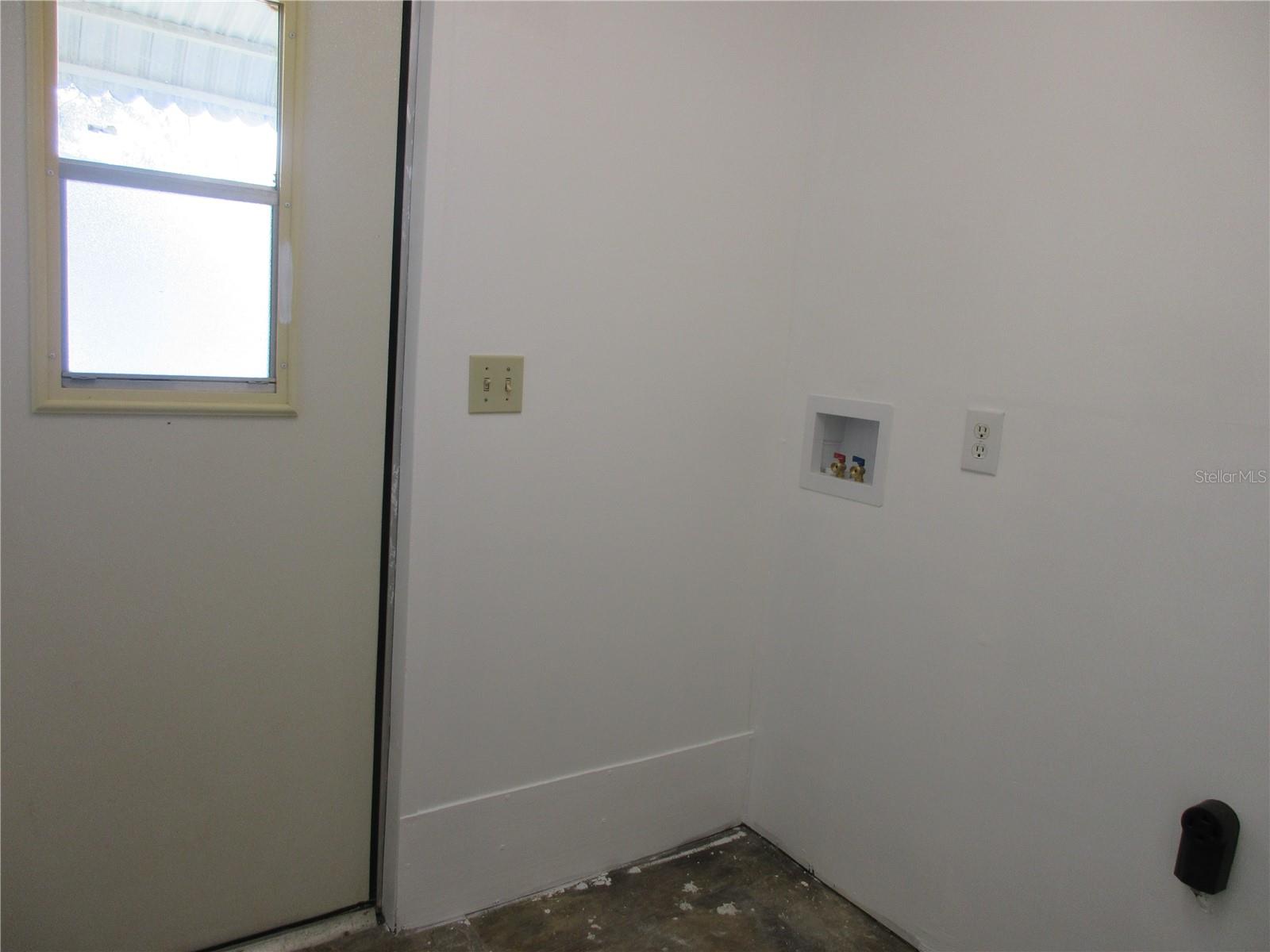 Image 20 of 82 For 18640 22nd Lane