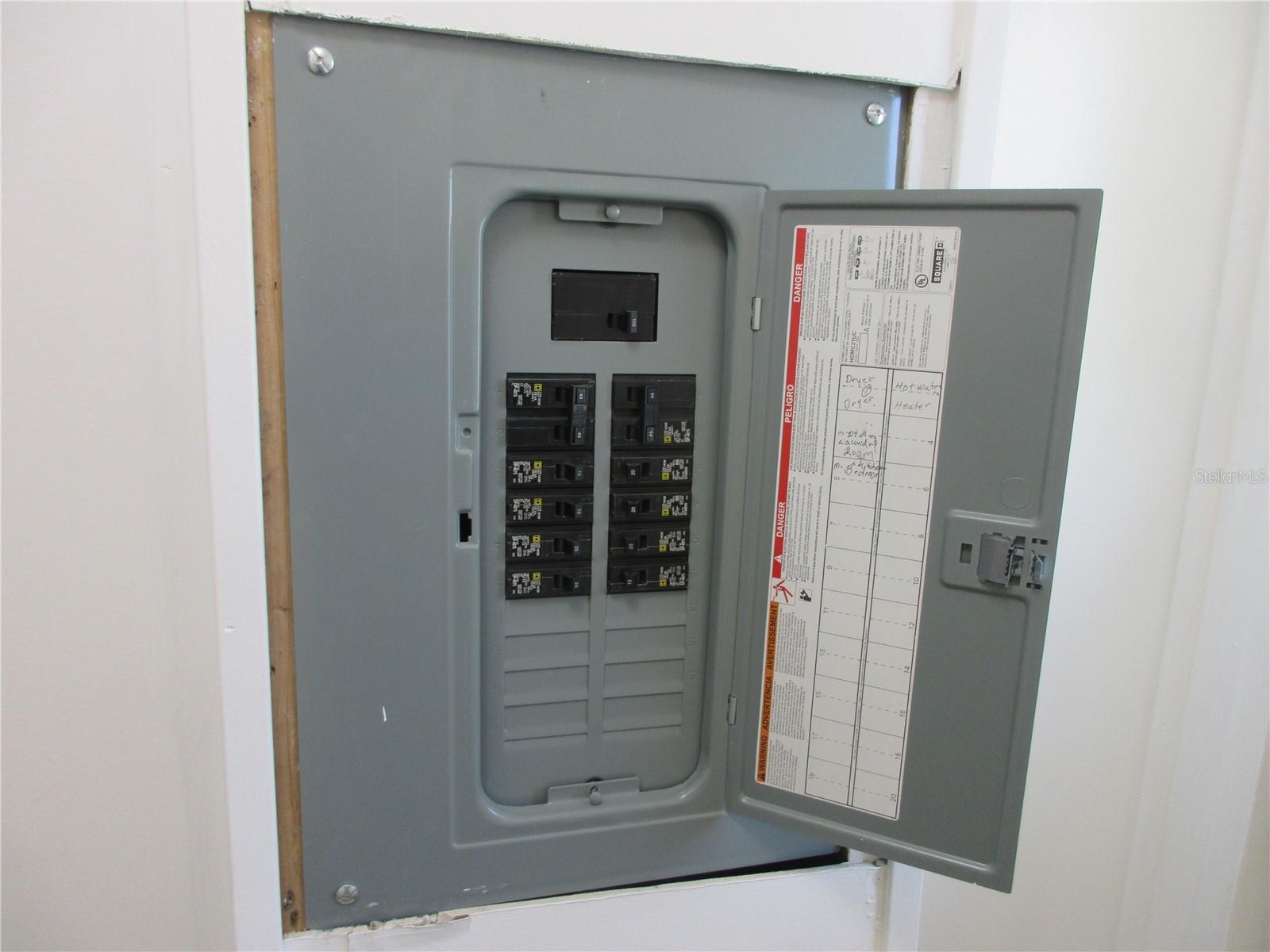 Image 22 of 82 For 18640 22nd Lane