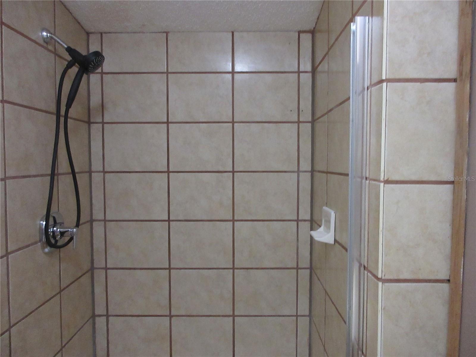 Image 30 of 82 For 18640 22nd Lane