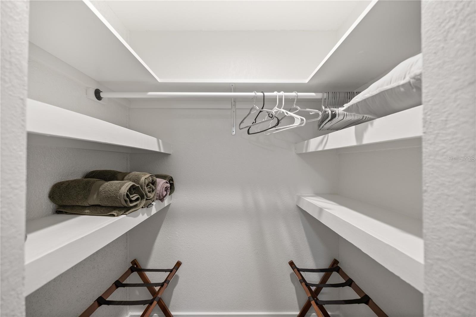 Image 18 of 62 For 10380 21st Street