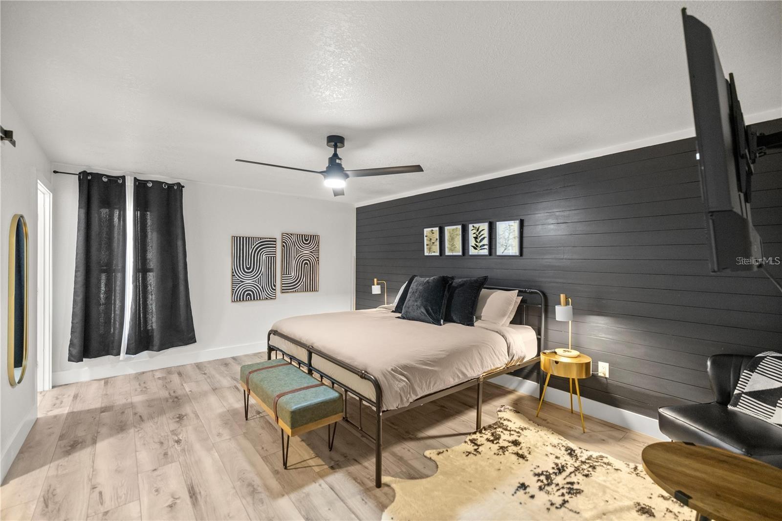 Image 21 of 62 For 10380 21st Street