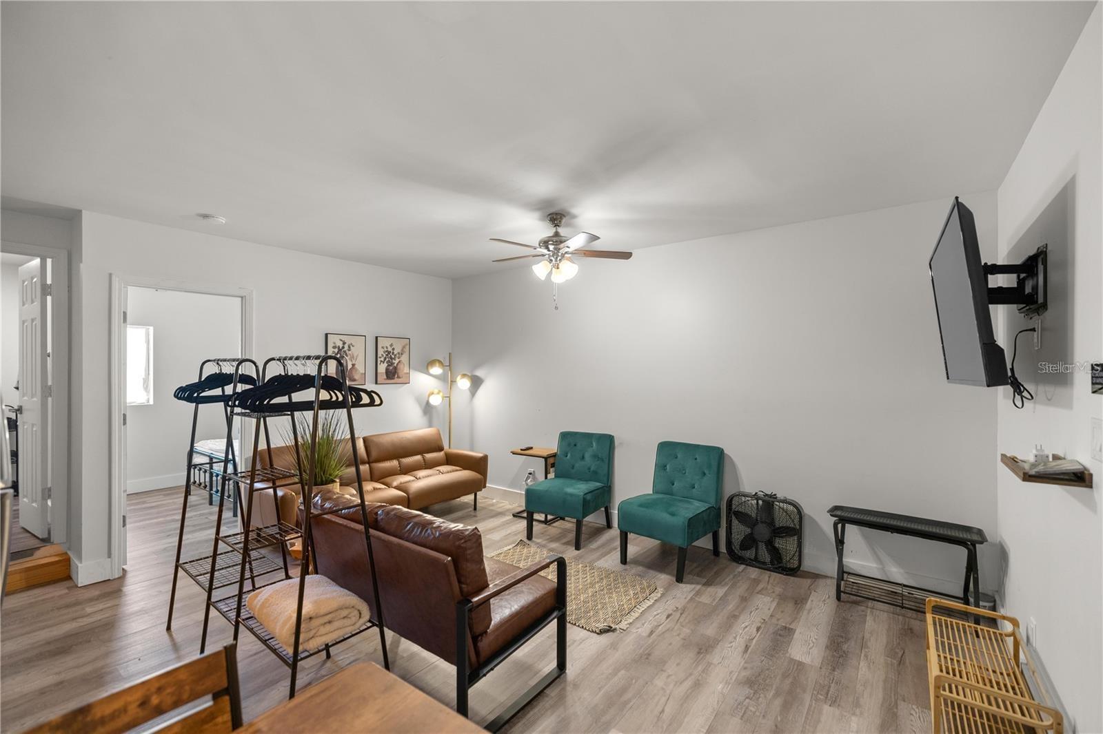 Image 42 of 62 For 10380 21st Street