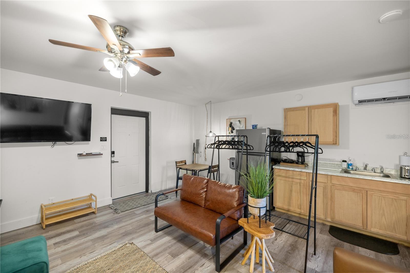 Image 43 of 62 For 10380 21st Street