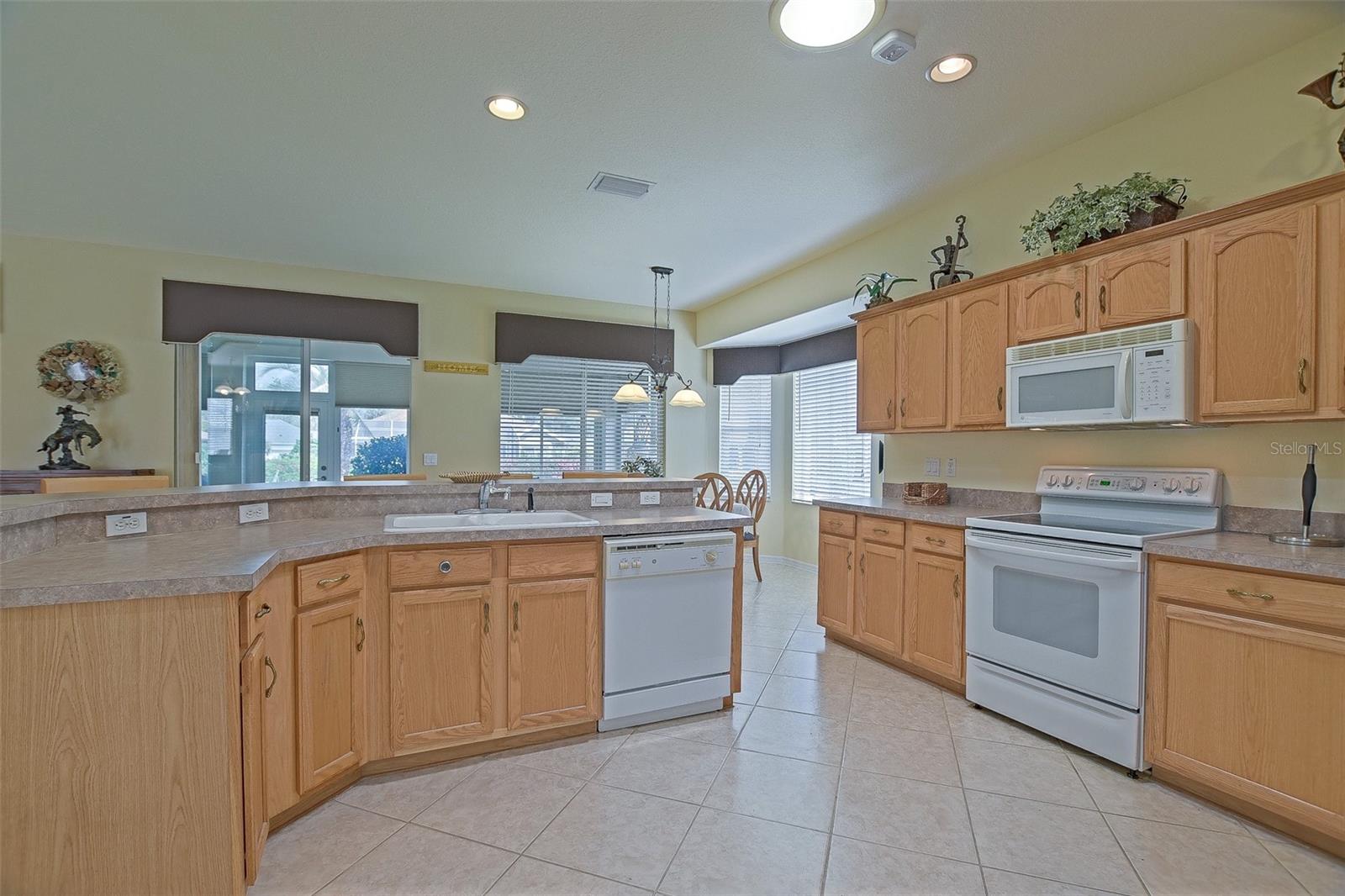 Image 43 of 68 For 9435 124th Place