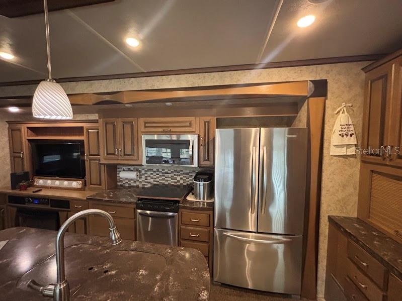 Image 16 of 59 For 14432 252nd Court Road Ne 140