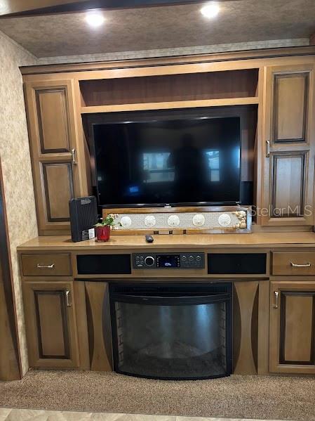 Image 17 of 59 For 14432 252nd Court Road Ne 140