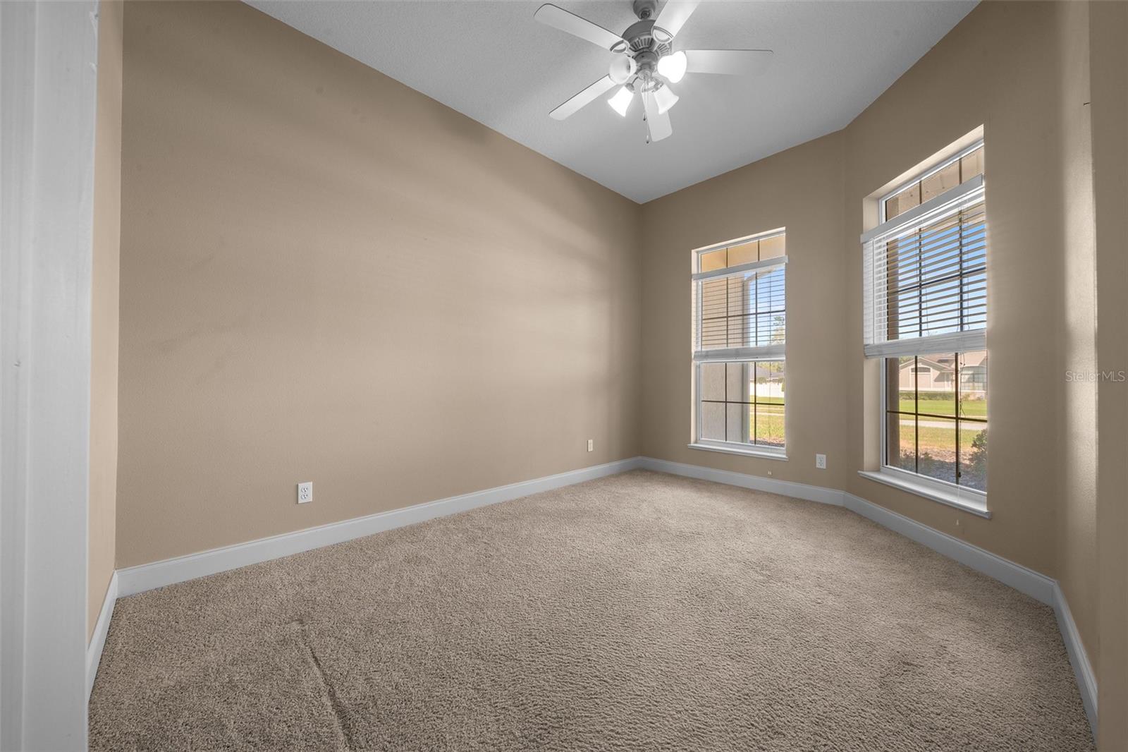 Image 26 of 83 For 5073 39th Loop