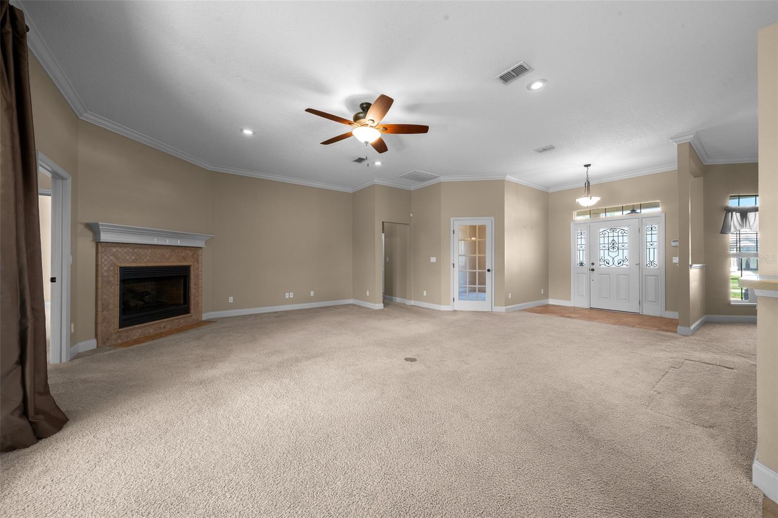 Image 34 of 83 For 5073 39th Loop