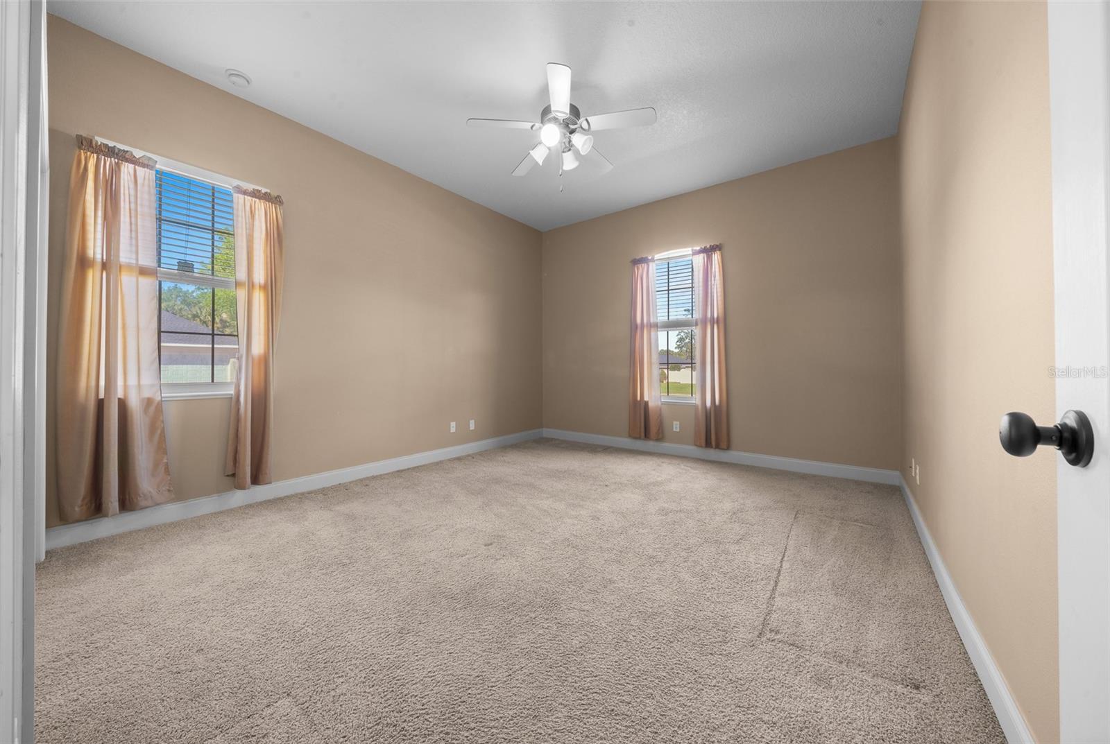 Image 69 of 83 For 5073 39th Loop