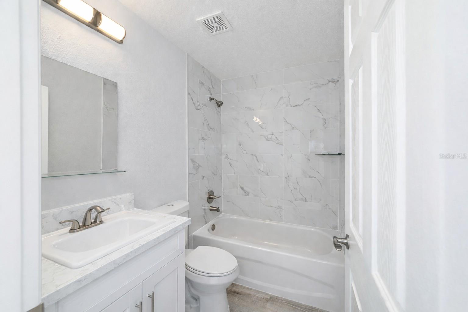 Image 16 of 18 For 13771 104th Street