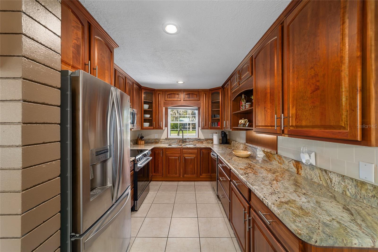 Image 23 of 63 For 1111 14th Avenue