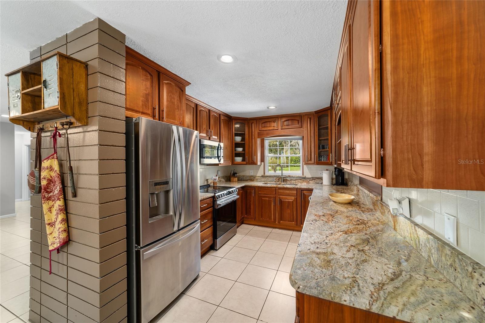 Image 24 of 63 For 1111 14th Avenue