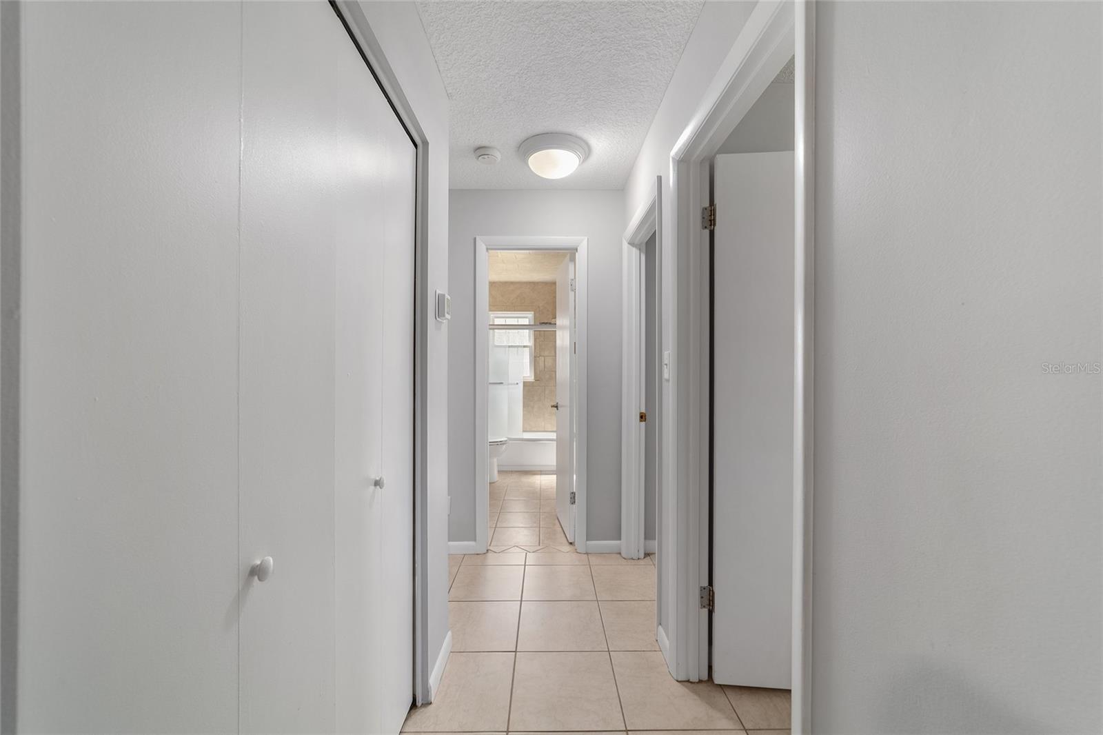 Image 26 of 63 For 1111 14th Avenue