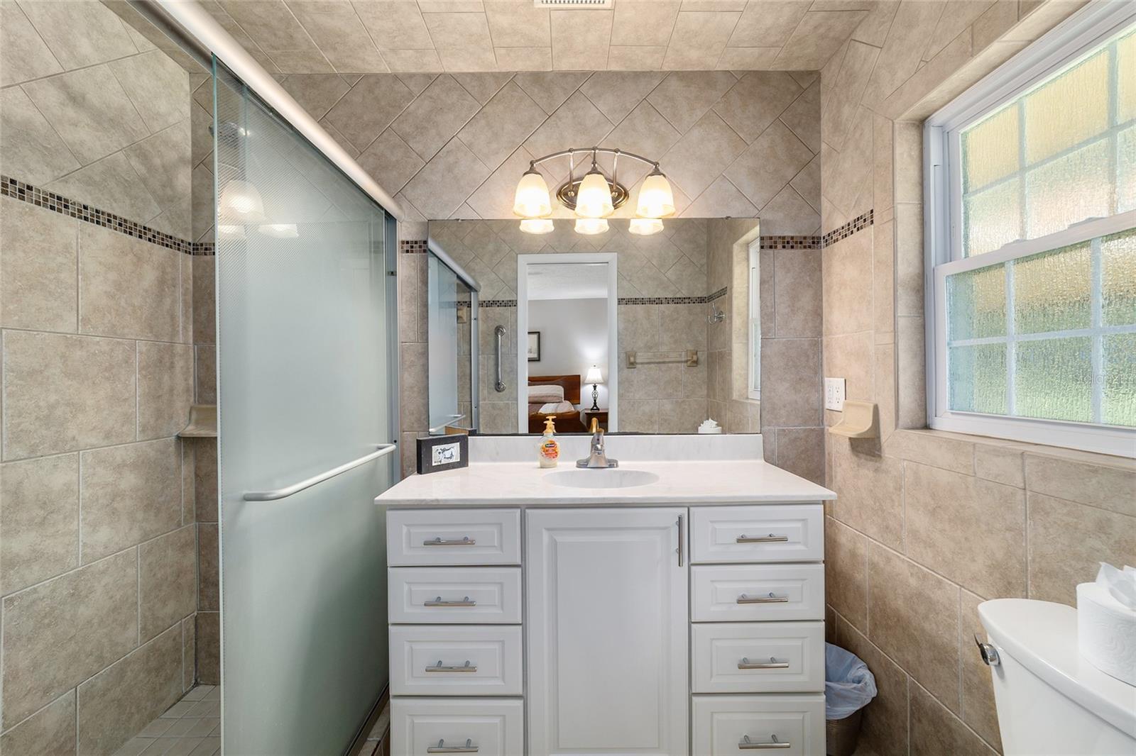 Image 30 of 63 For 1111 14th Avenue