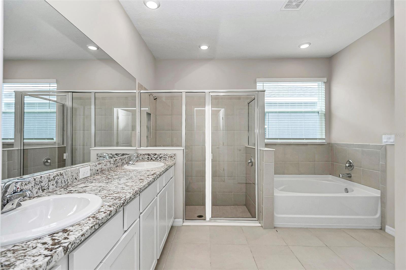 Image 10 of 20 For 4970 39th Loop