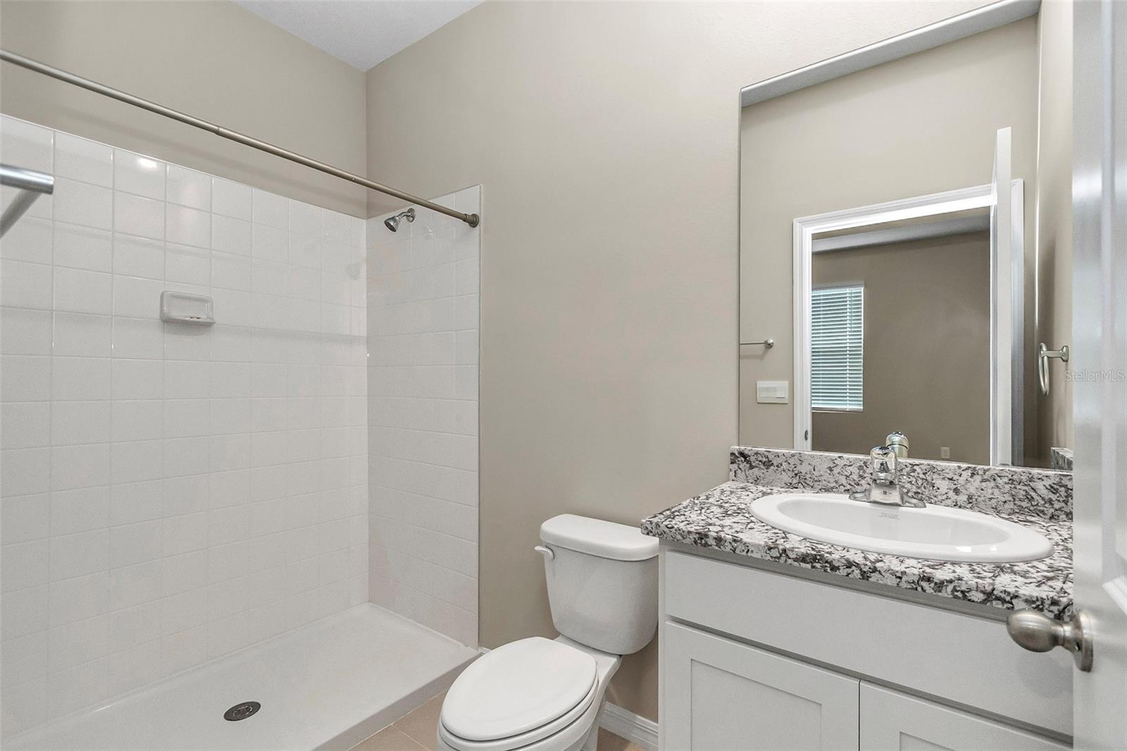 Image 16 of 20 For 4970 39th Loop