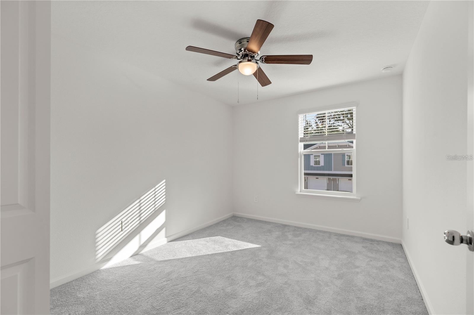 Image 15 of 27 For 3632 37th Ct Court