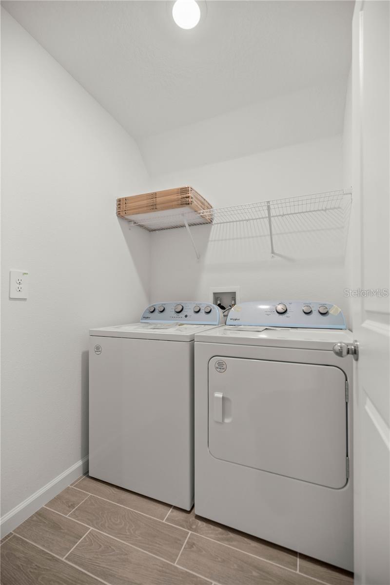 Image 20 of 27 For 3632 37th Ct Court