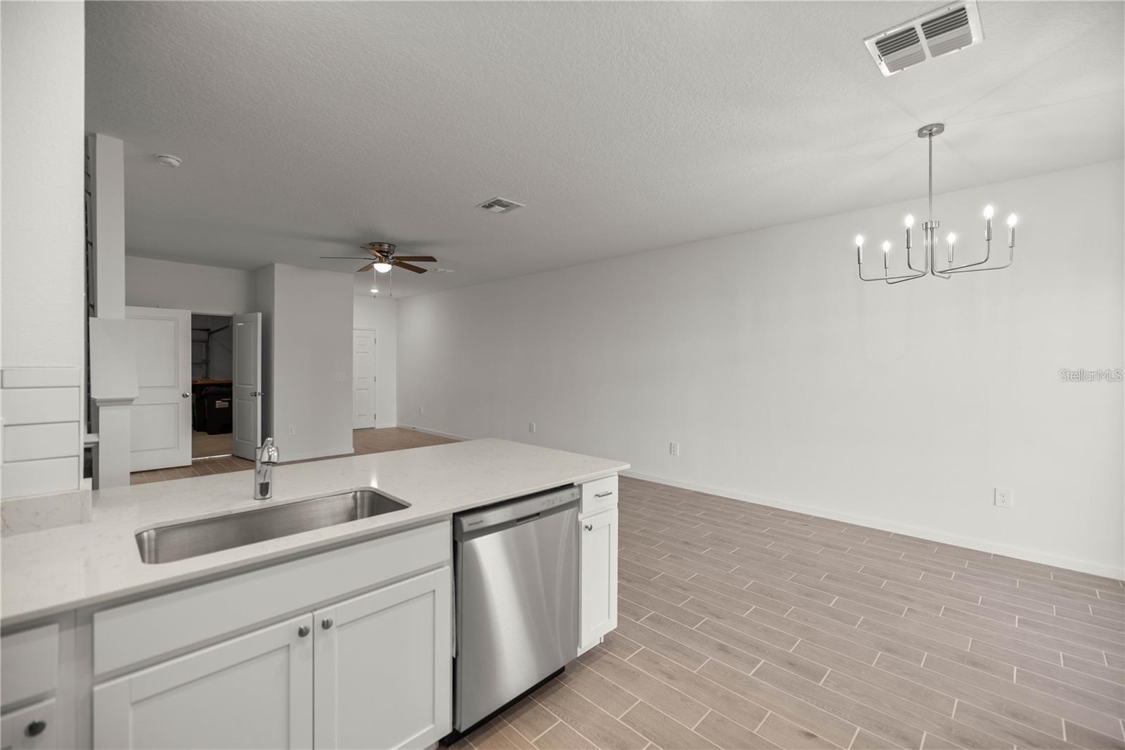 Image 7 of 27 For 3632 37th Ct Court