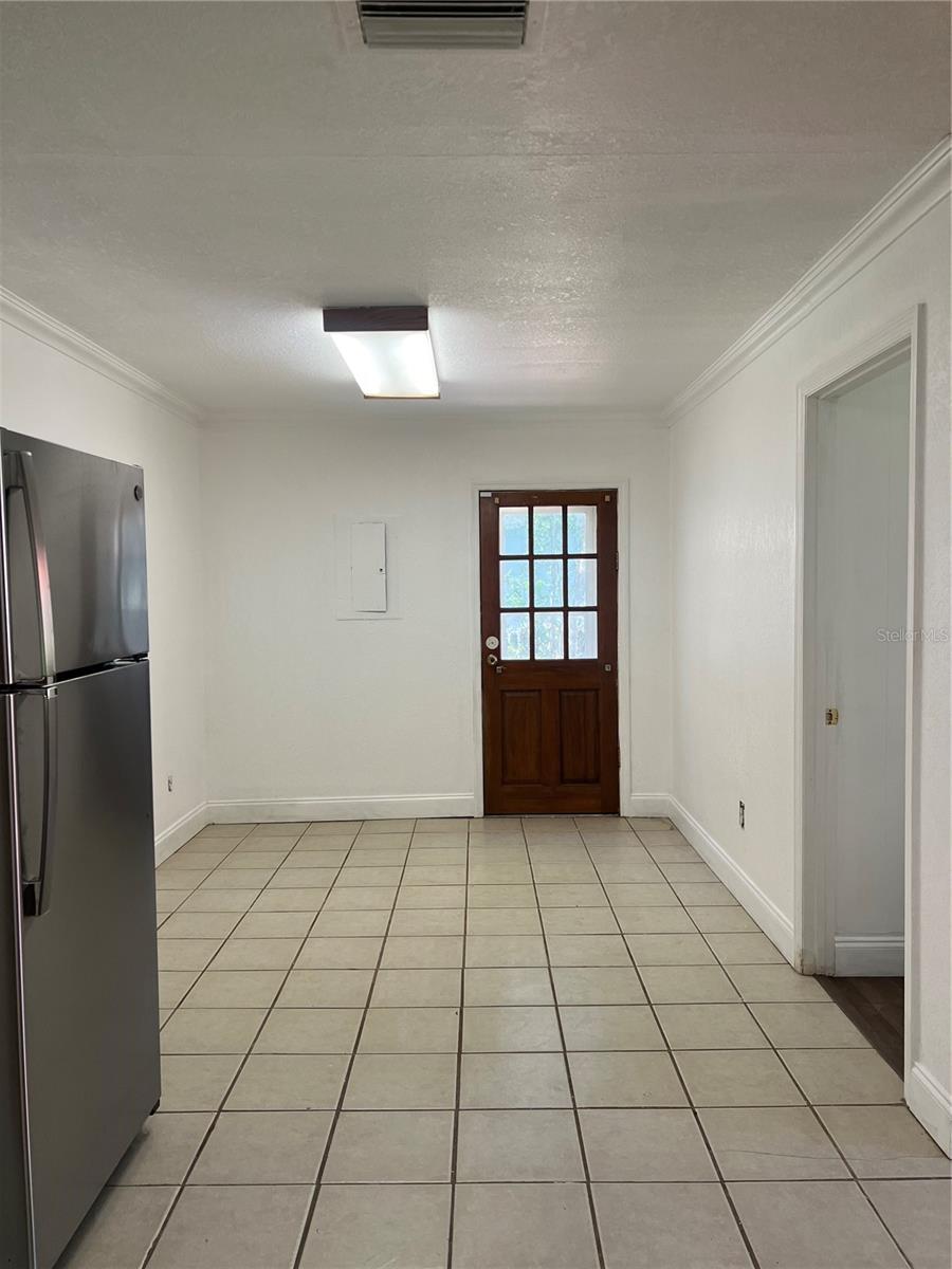 Image 13 of 19 For 1204 32nd Place