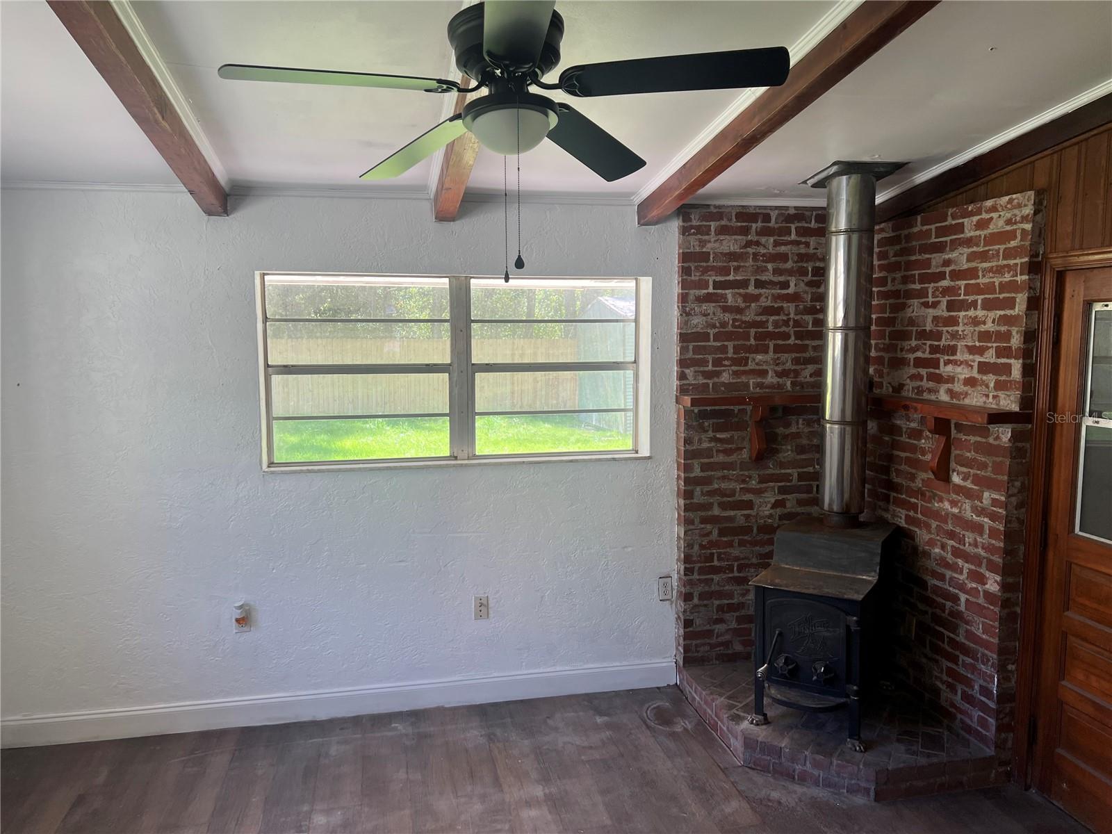 Image 15 of 19 For 1204 32nd Place