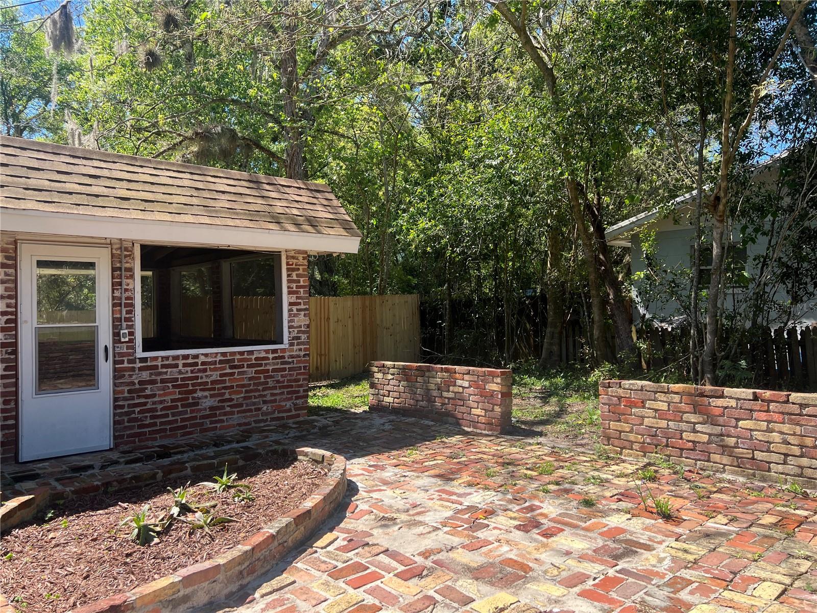 Image 17 of 19 For 1204 32nd Place