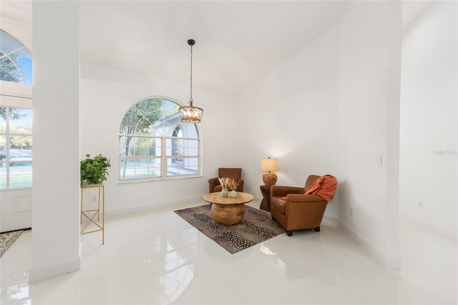 Image 11 of 47 For 10043 202nd Circle