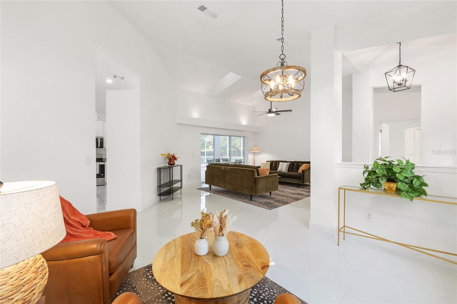 Image 12 of 47 For 10043 202nd Circle