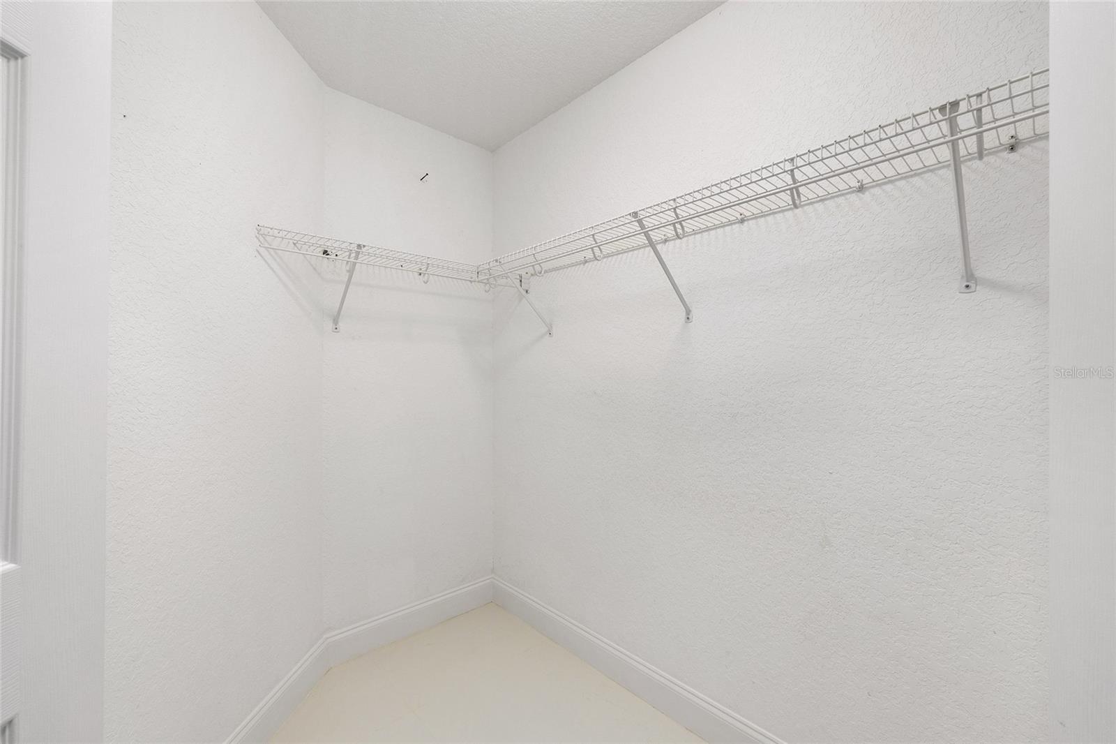 Image 18 of 47 For 10043 202nd Circle