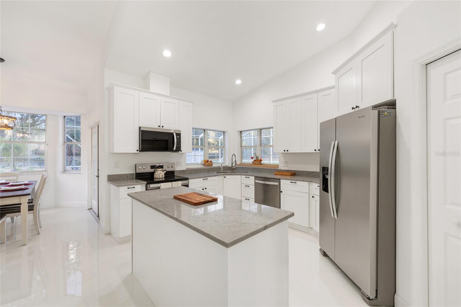 Image 20 of 47 For 10043 202nd Circle