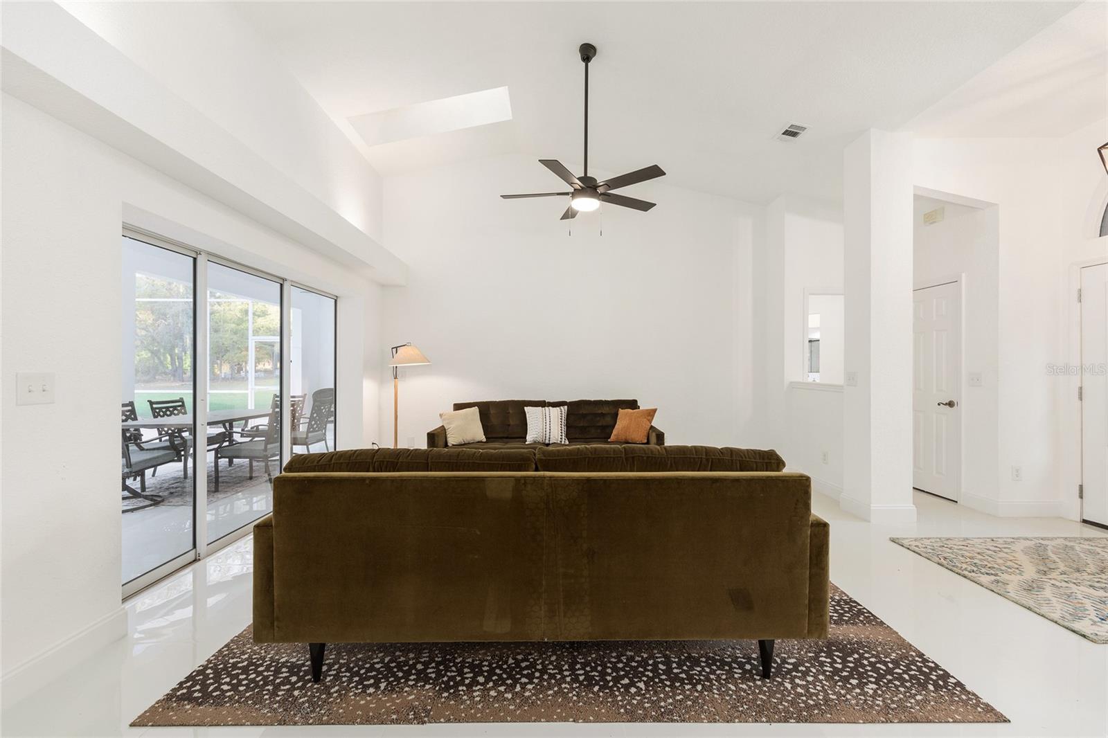 Image 9 of 47 For 10043 202nd Circle