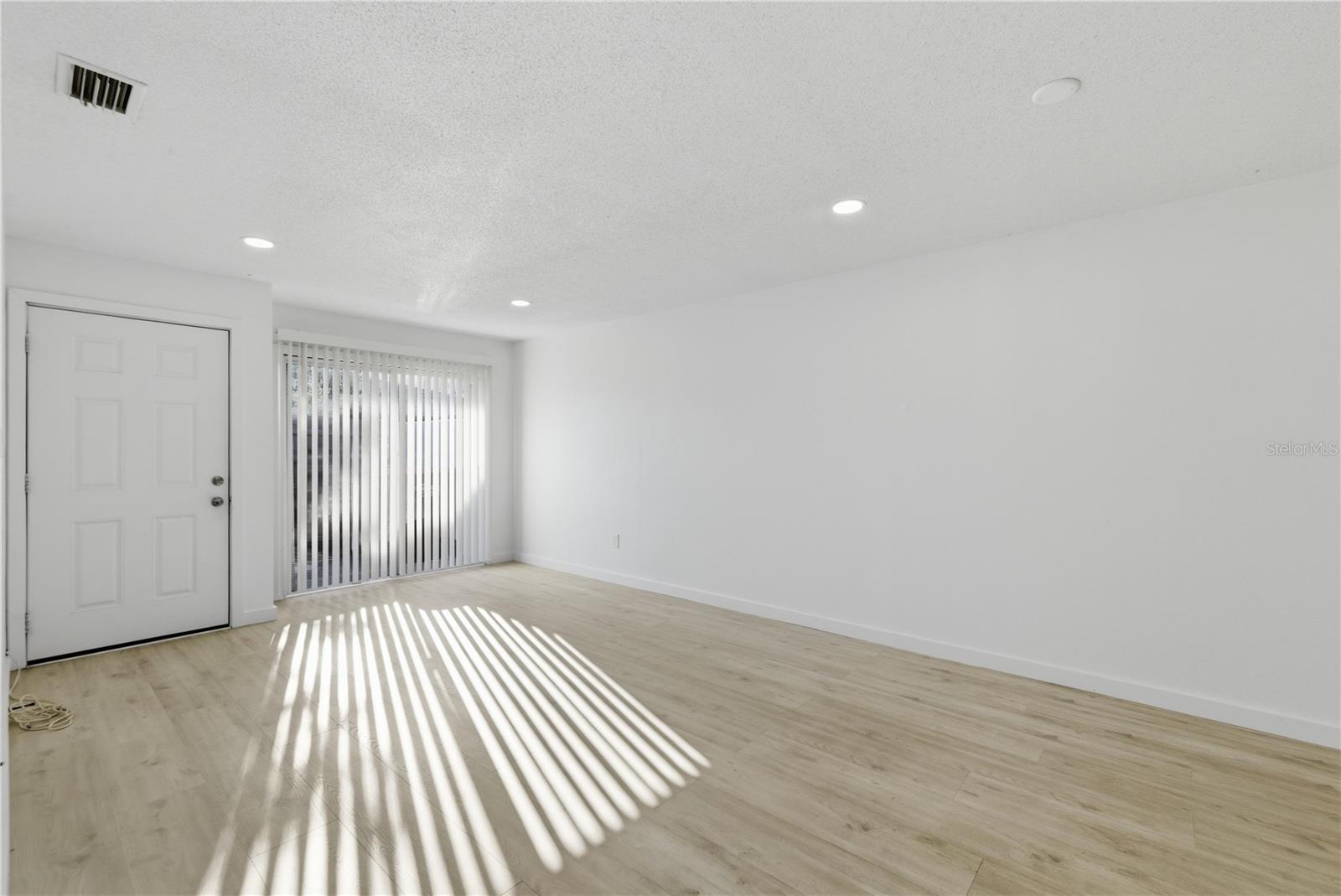 Image 6 of 15 For 5355 29th Place B