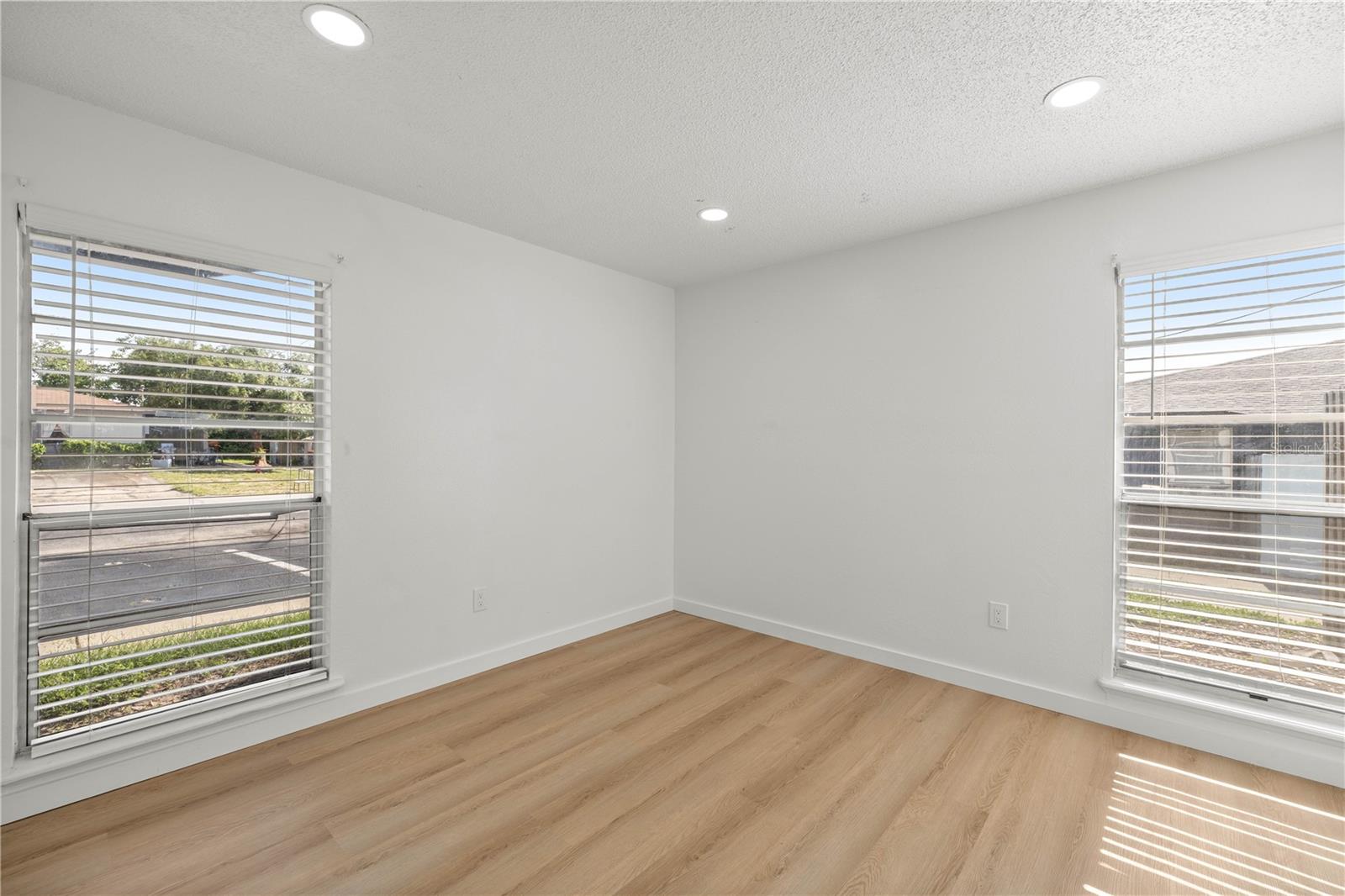 Image 11 of 15 For 5395 30th Place C