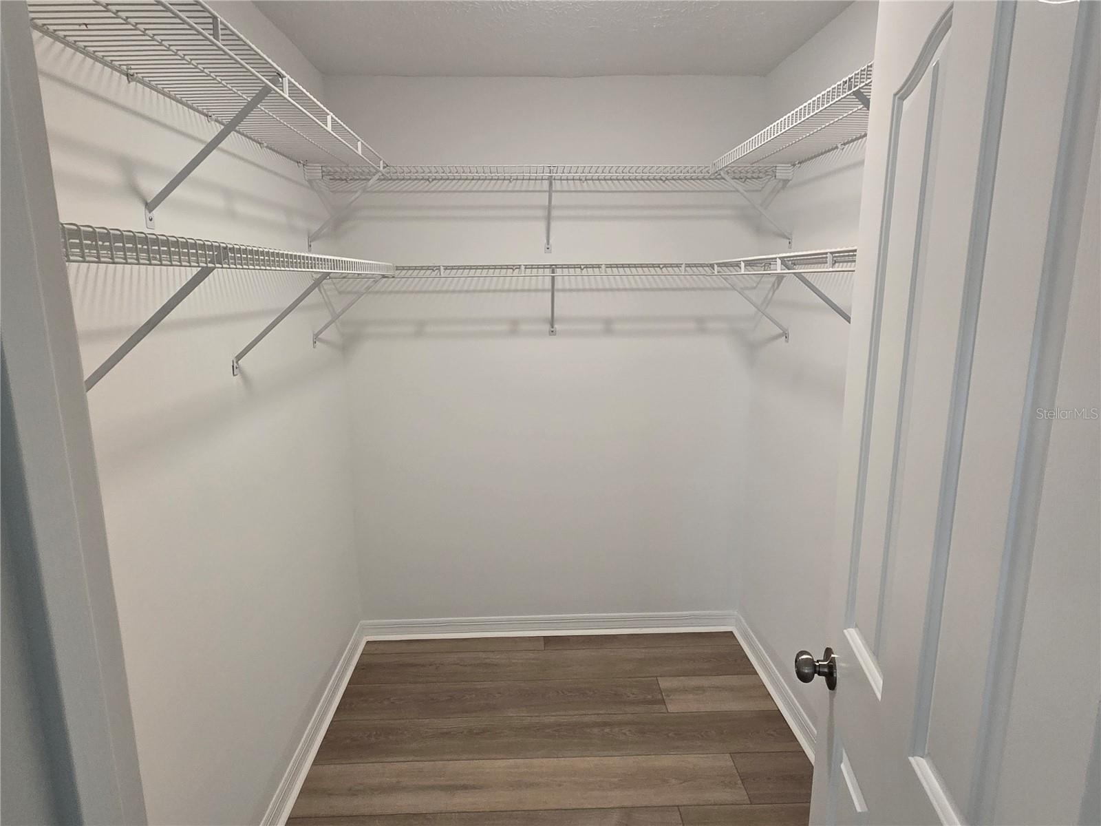 Image 16 of 29 For 719 Balmoral Court