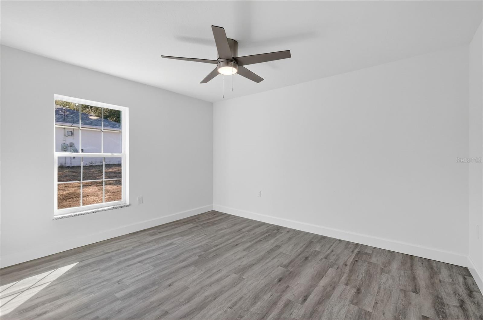 Image 11 of 11 For 6052 209th Avenue