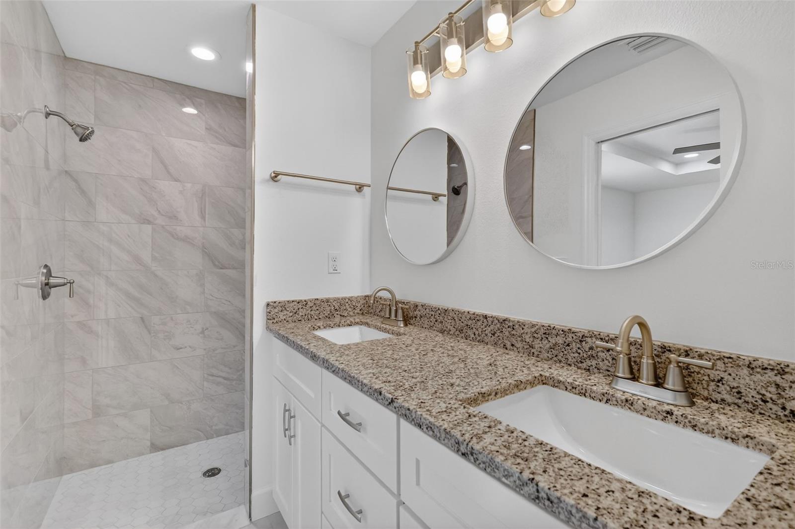 Image 8 of 11 For 6052 209th Avenue