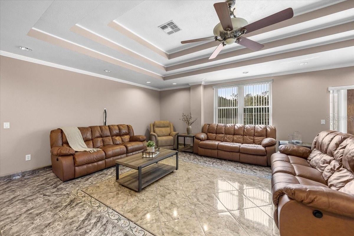 Image 14 of 47 For 7875 12th Street