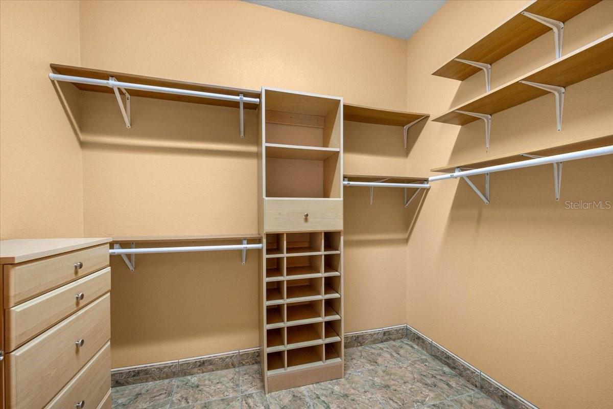 Image 22 of 47 For 7875 12th Street