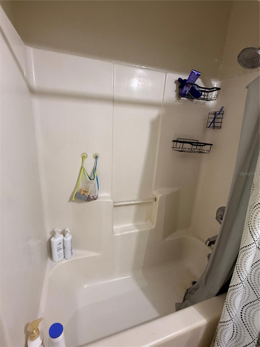 Image 21 of 36 For 128 Eliam Road