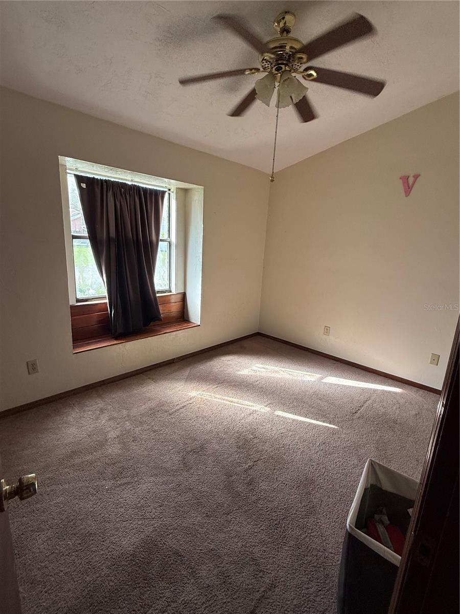 Image 23 of 36 For 128 Eliam Road