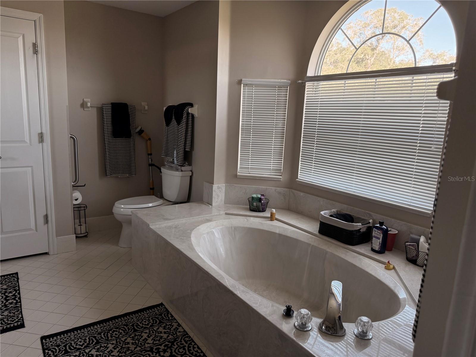 Image 9 of 15 For 5402 85th Street