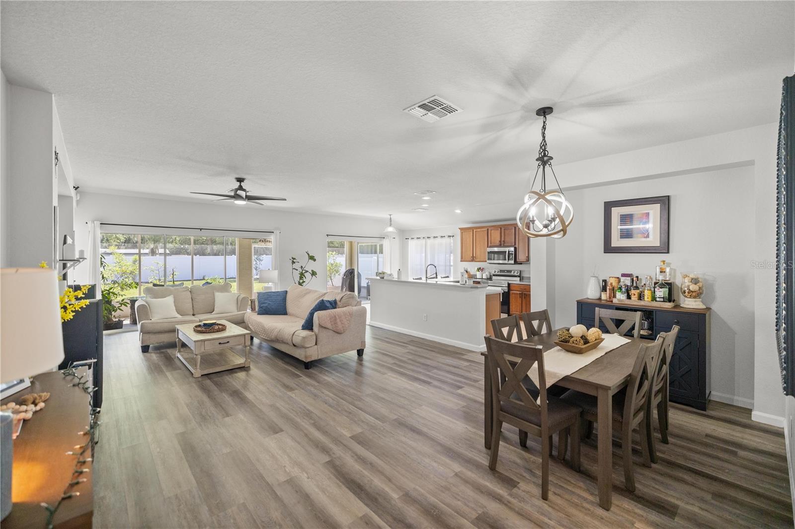 Image 3 of 10 For 4071 46th Terrace