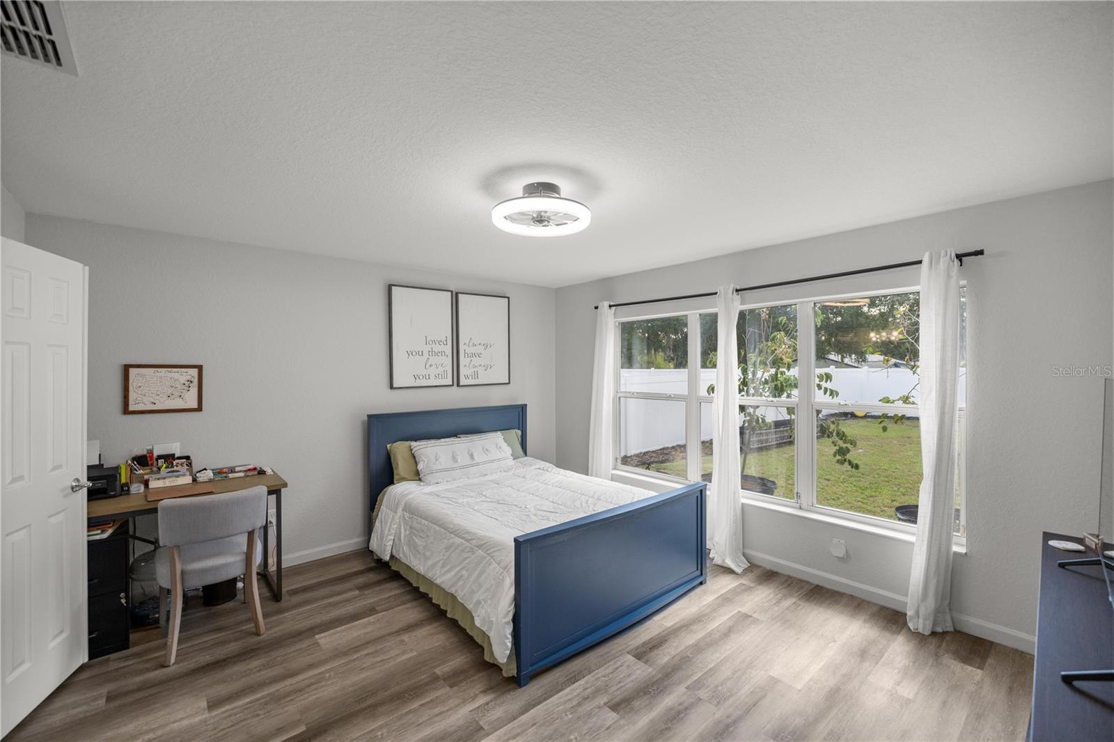 Image 7 of 10 For 4071 46th Terrace