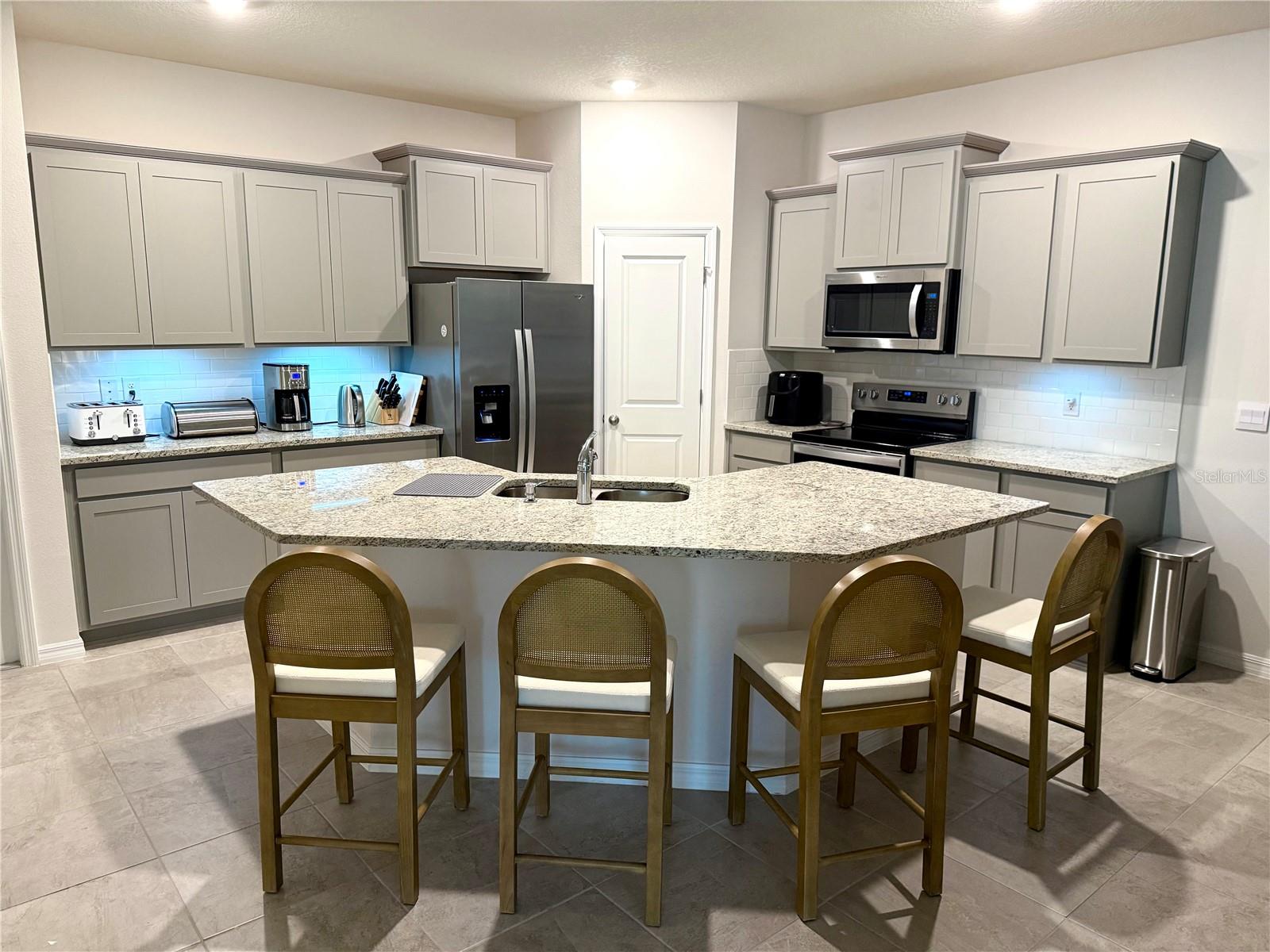 Image 6 of 20 For 5237 48th Place