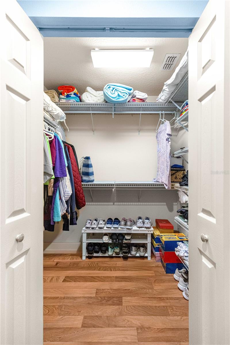 Image 15 of 51 For 8061 81st Loop