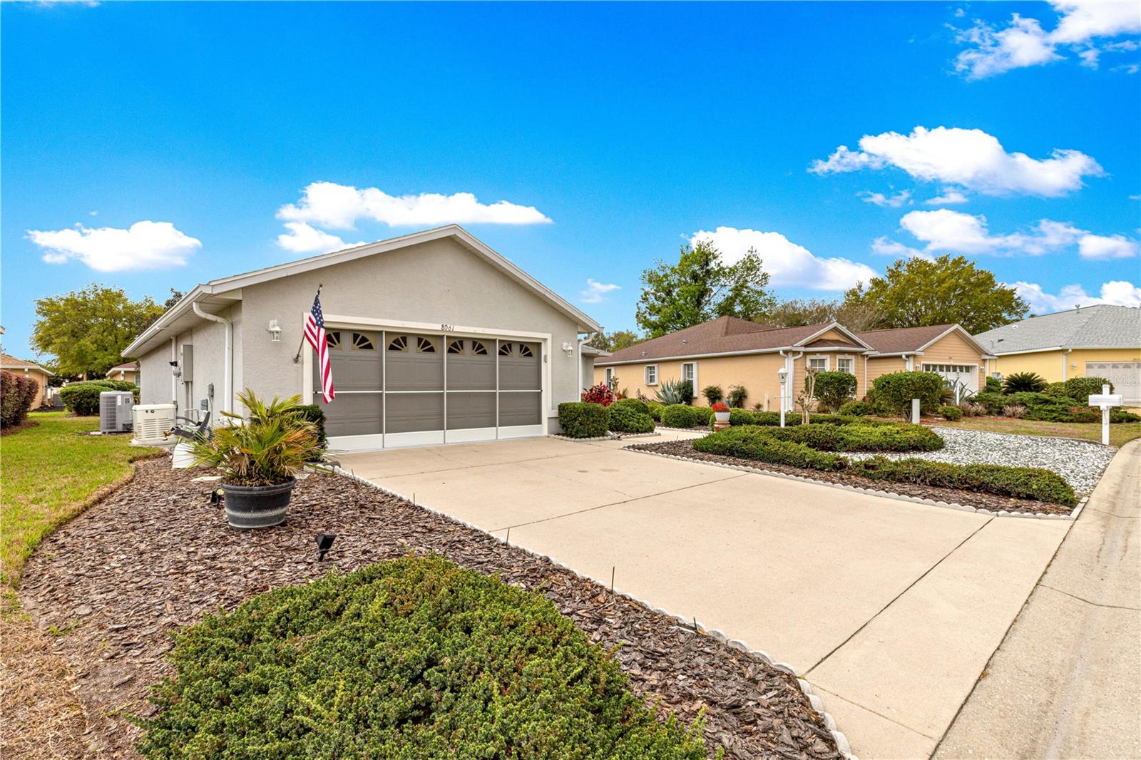 Image 6 of 51 For 8061 81st Loop