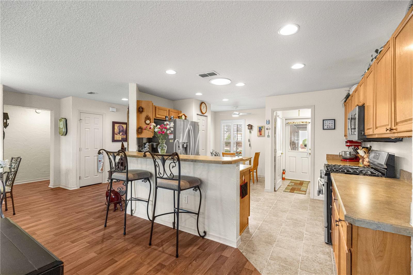 Image 9 of 51 For 8061 81st Loop