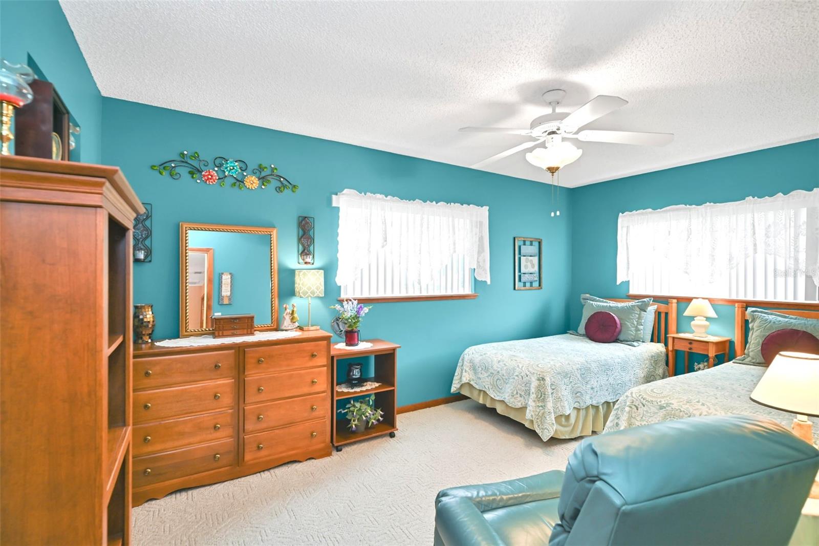 Image 23 of 54 For 11055 77th Court