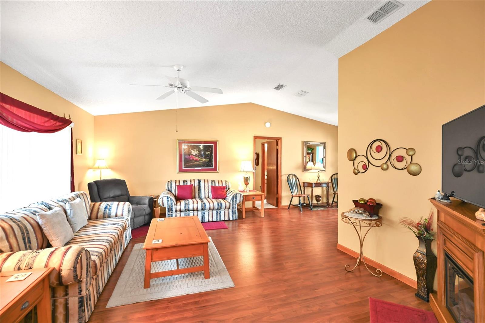 Image 8 of 54 For 11055 77th Court